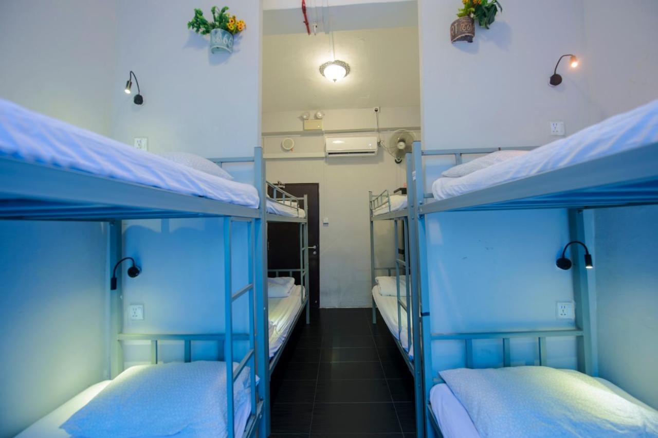 Urban Hostel Hostel *