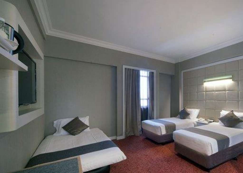 Express & Novena, An Ihg