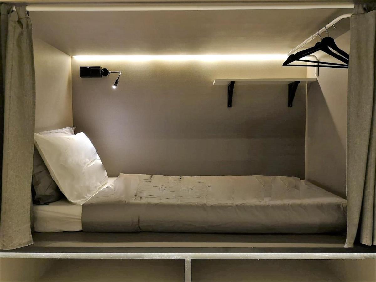 The11room Capsule hotel