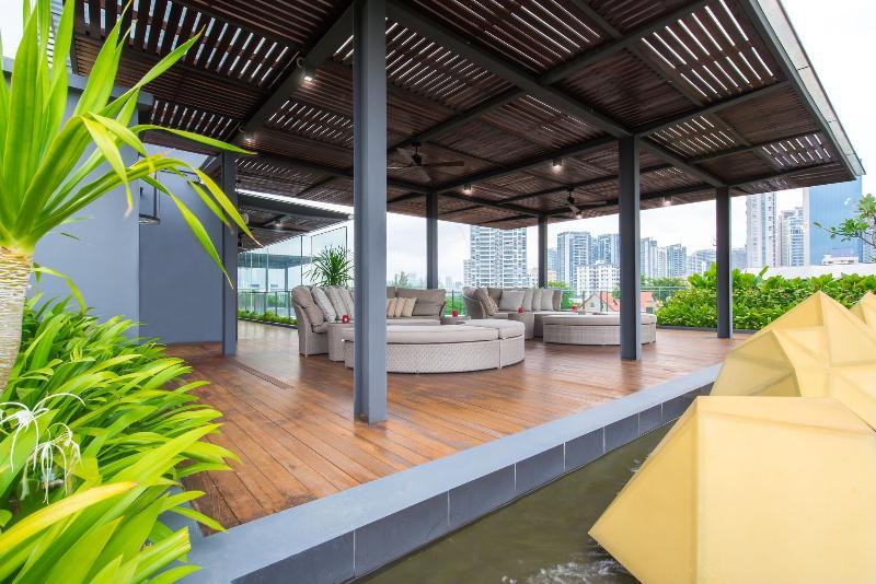 St Residences Novena Aparthotel 4*