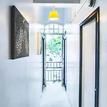 K Hotel Aliwal
