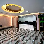 Hotel 81 Premier Princess