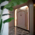 Hotel 81 Premier Princess