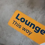 Code Hostel At Lavender