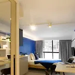 Coliwoo Keppel Serviced Apartments
