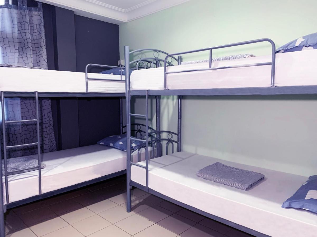 Snooze @dickson Road Hostel
