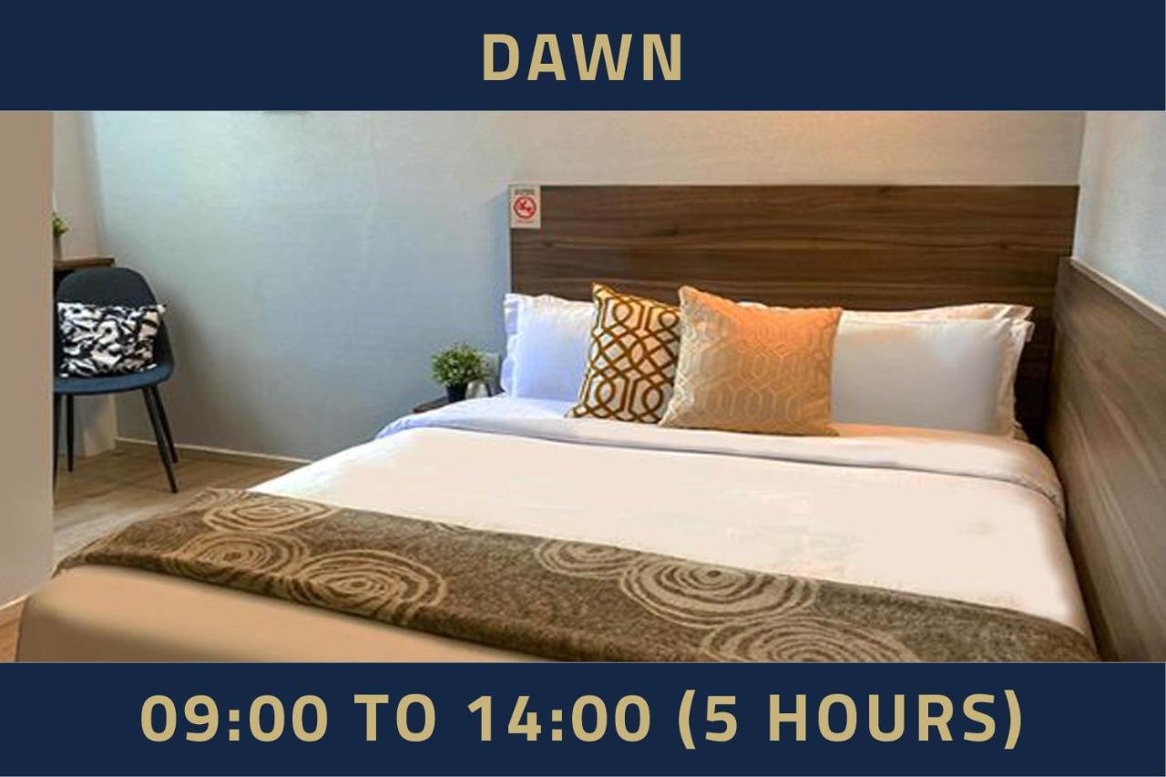 St Signature Bugis Beach, Dayuse, 5 Hours, 9am-2pm Hotel Singapore