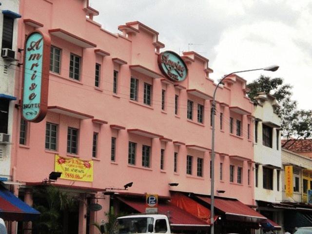 Hotel Amrise 2*