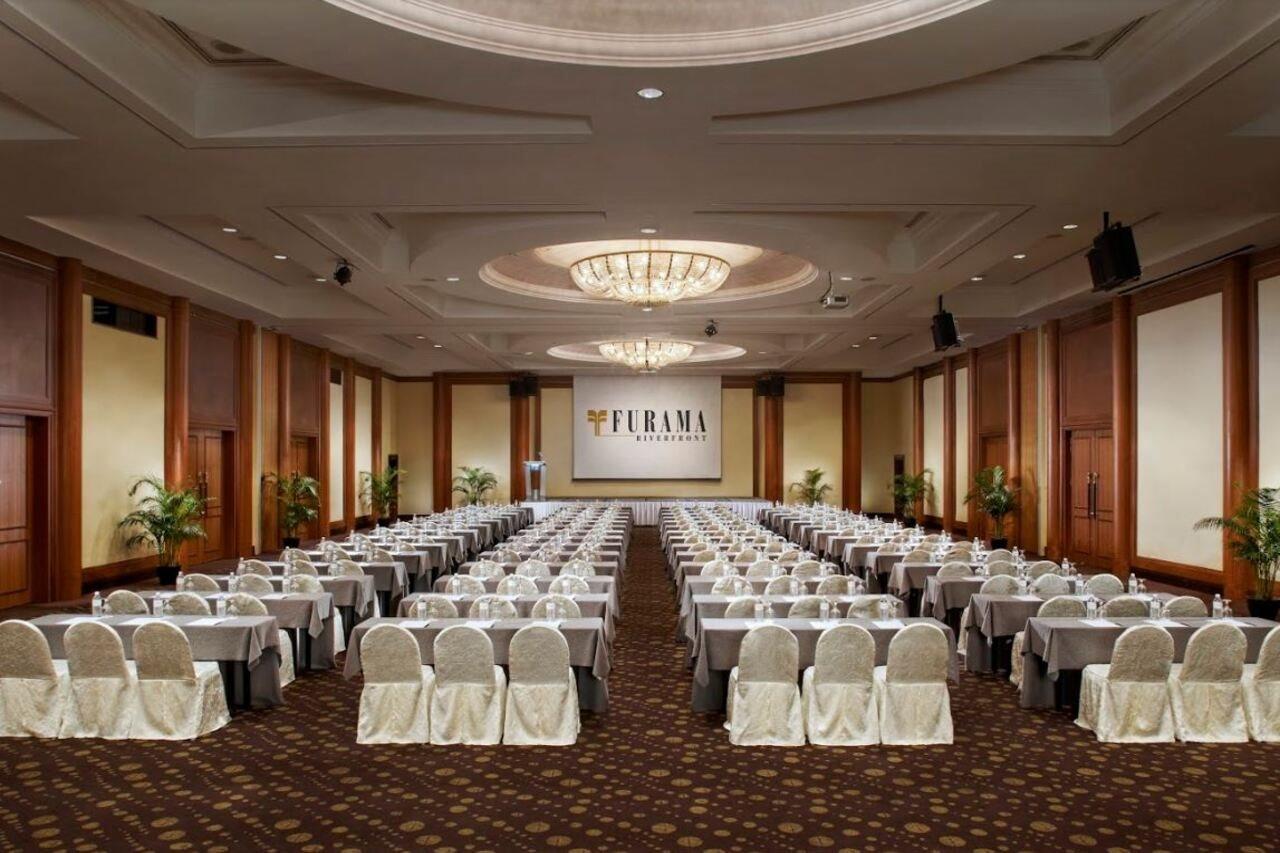 Hotel Furama Riverfront