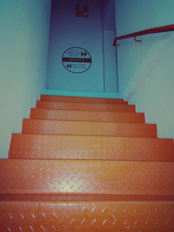 Hostel Drop *