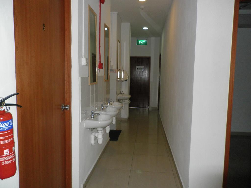 Manhanttan * Singapore