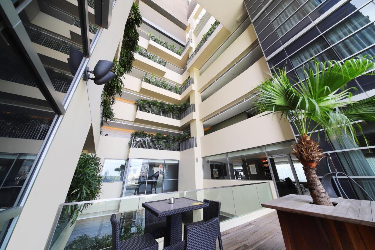 Pan Pacific Serviced Orchard, Singapore