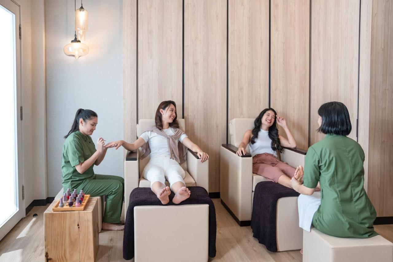 Hotel Oasia Sentosa By Far East Hospitality