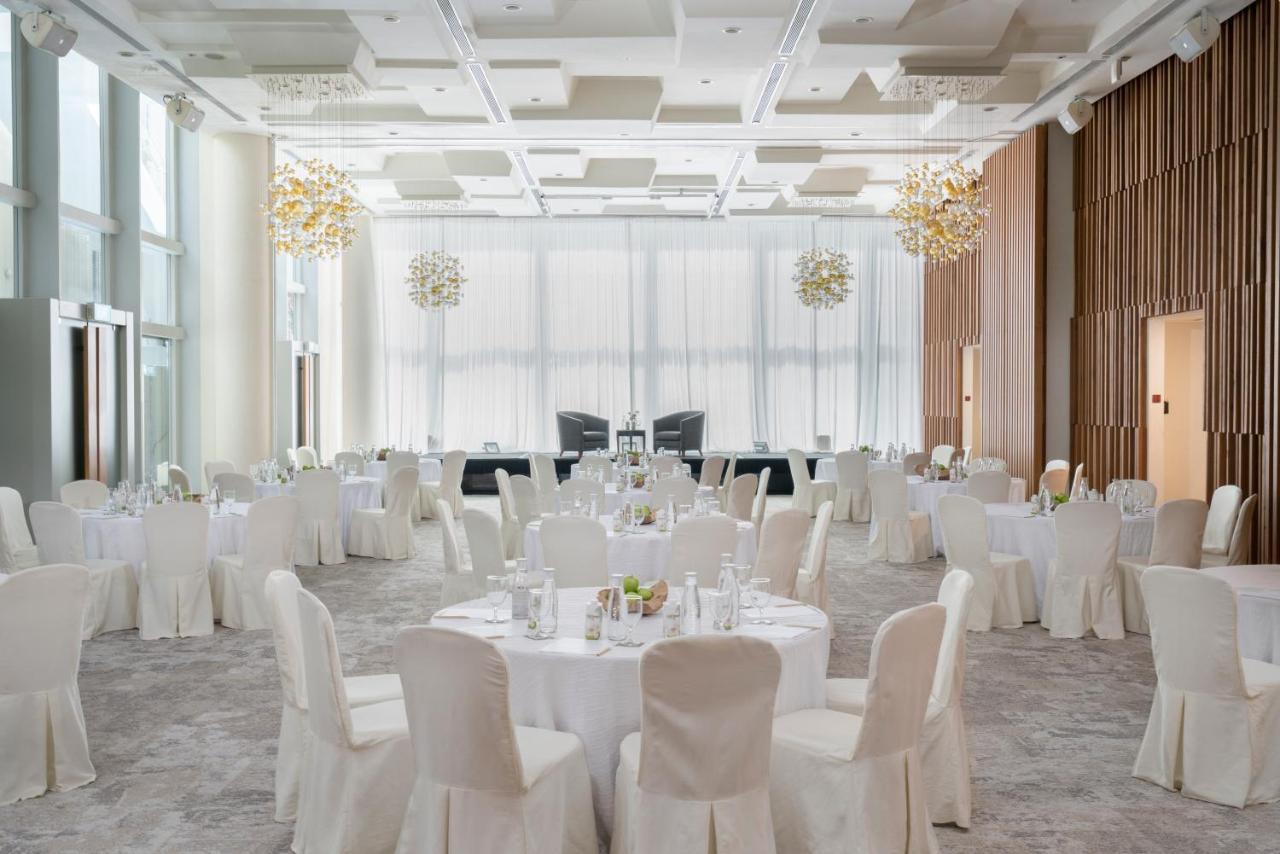Oasia Sentosa By Far East Hospitality Hotel