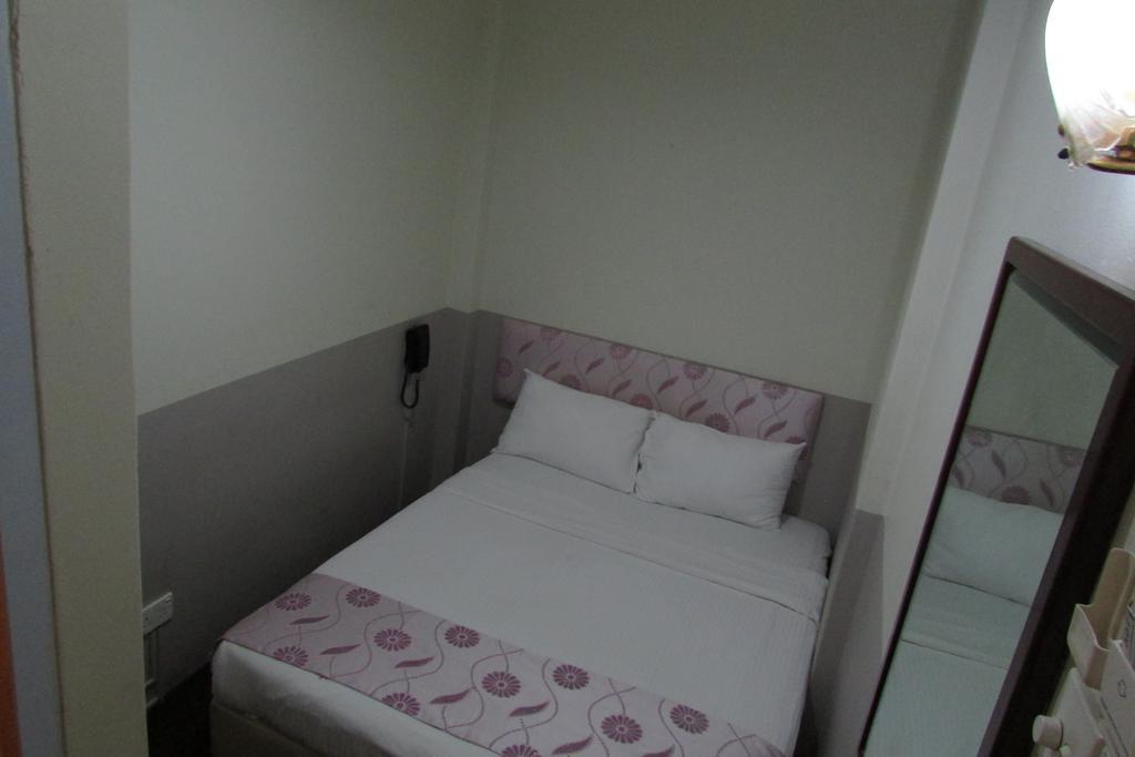 Hotel Meriton 2*