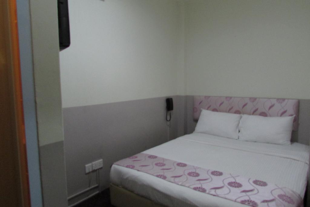 Hotel Meriton 2*