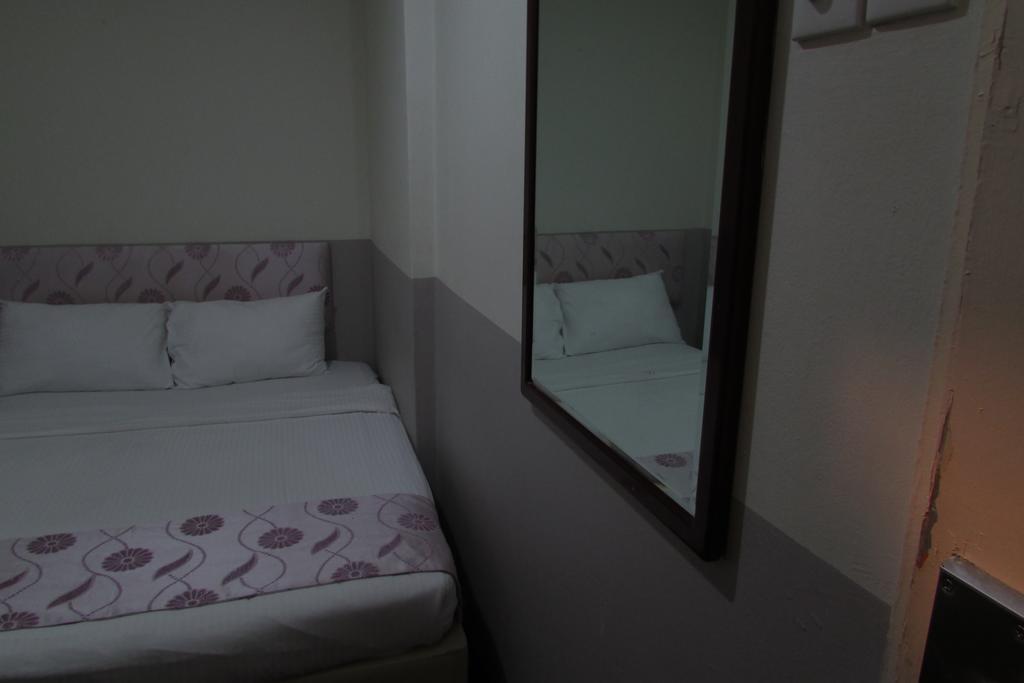 Meriton Hotel Singapore