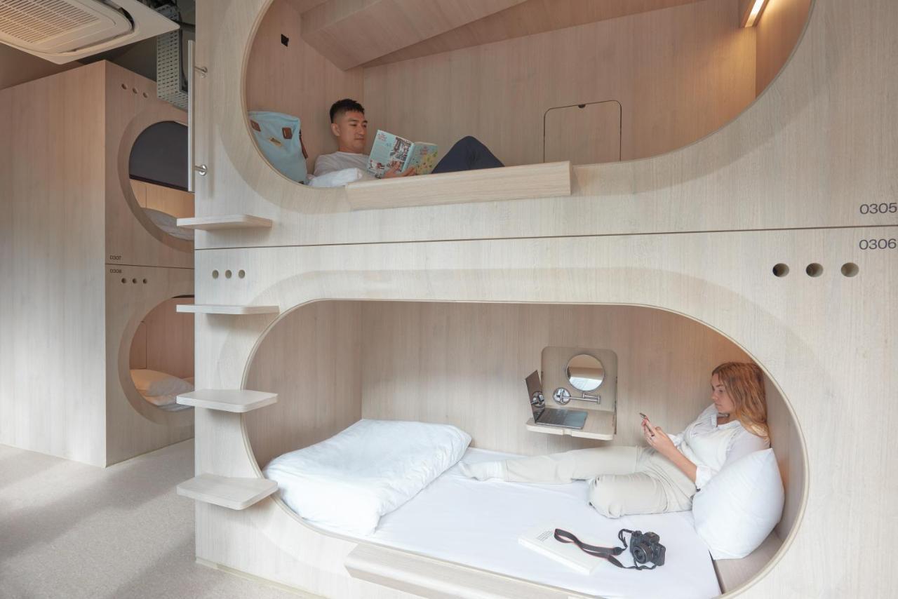 Capsule hotel Kinn Capsule 2*
