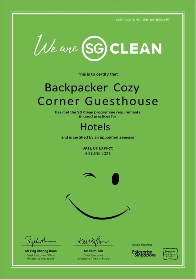 Asrama Backpacker Cozy Corner