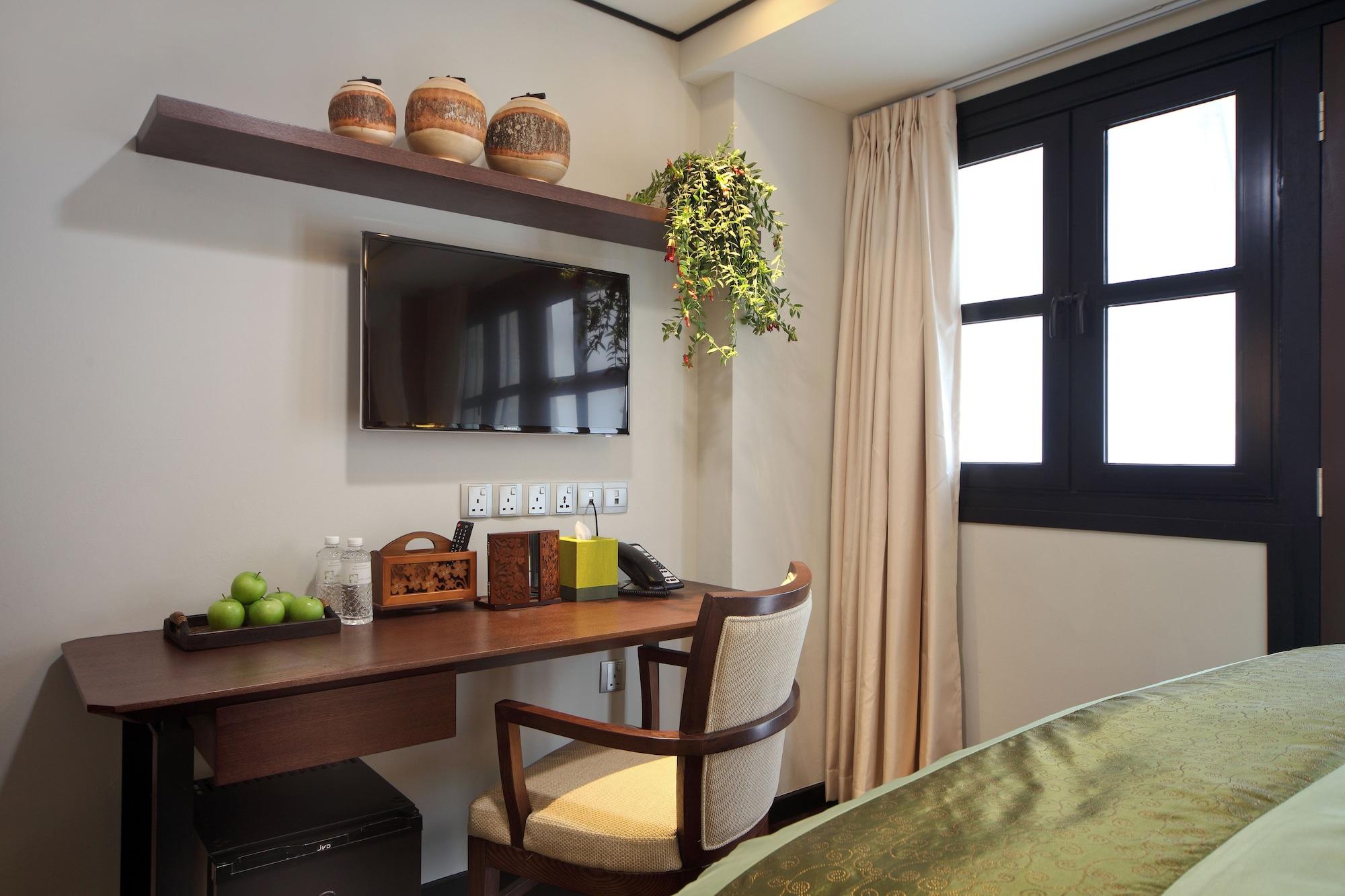 Clover 33 Jalan Sultan Singapura