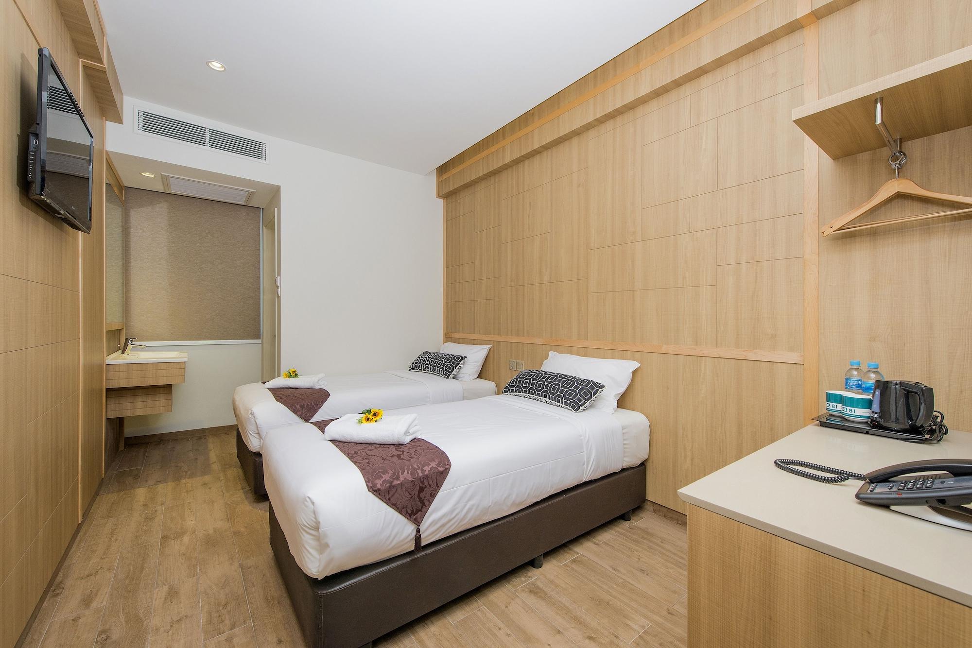 81 Premier Star Hotel 2*