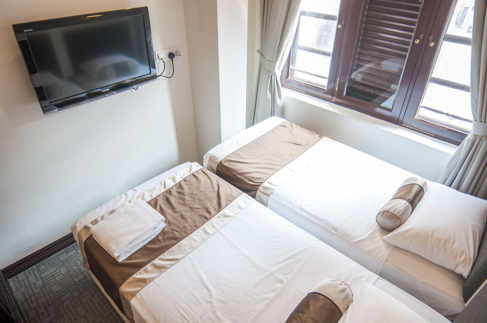 The At Temple Street 3*