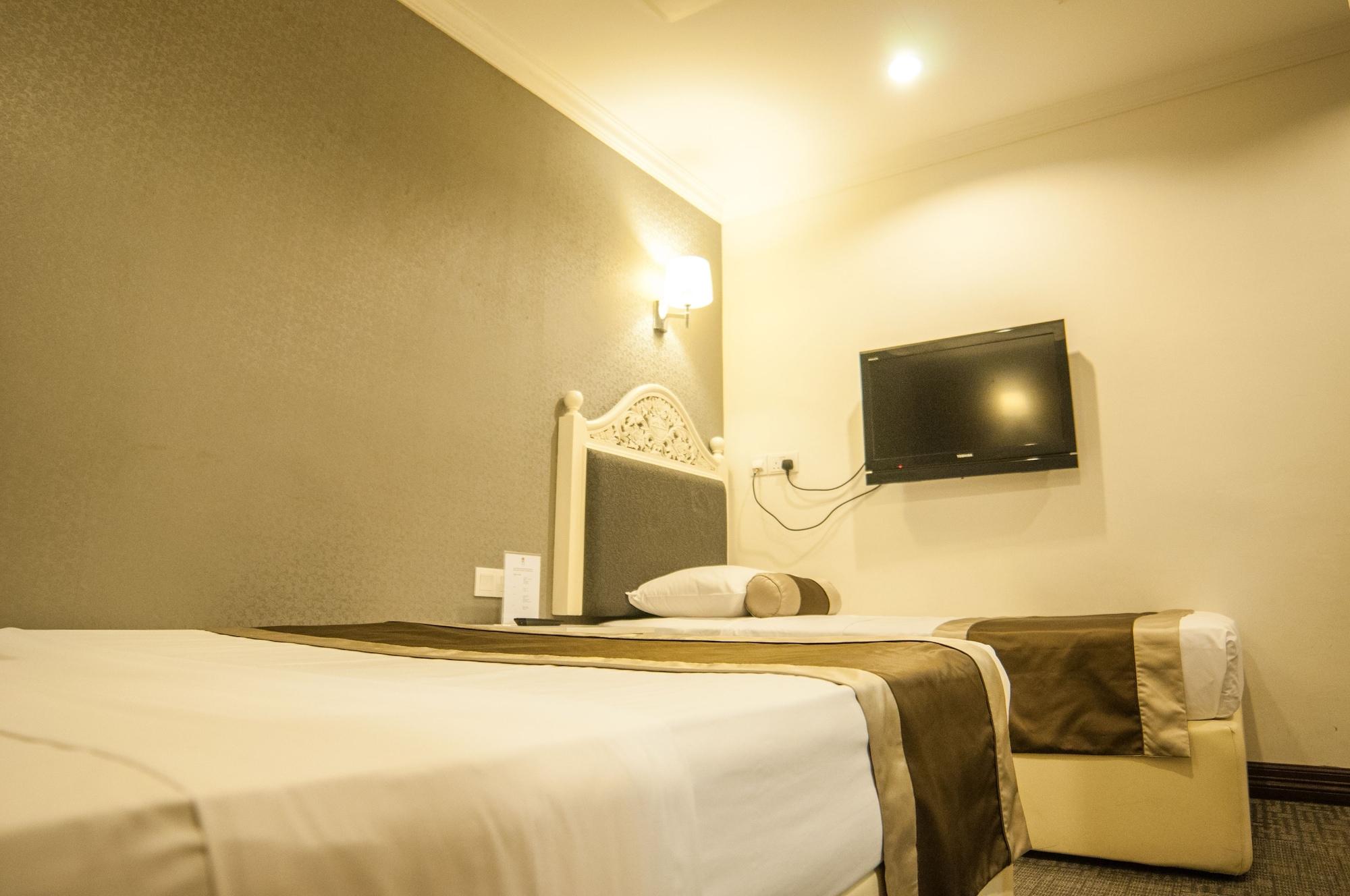 The At Temple Street 3*