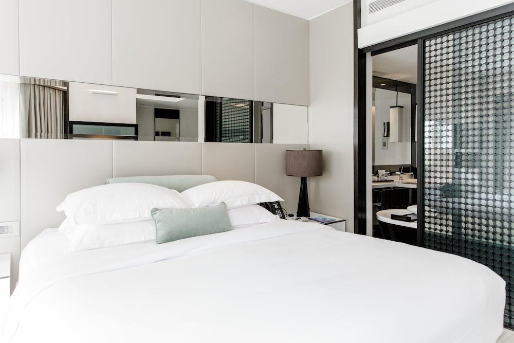 Naumi Hotel 5*