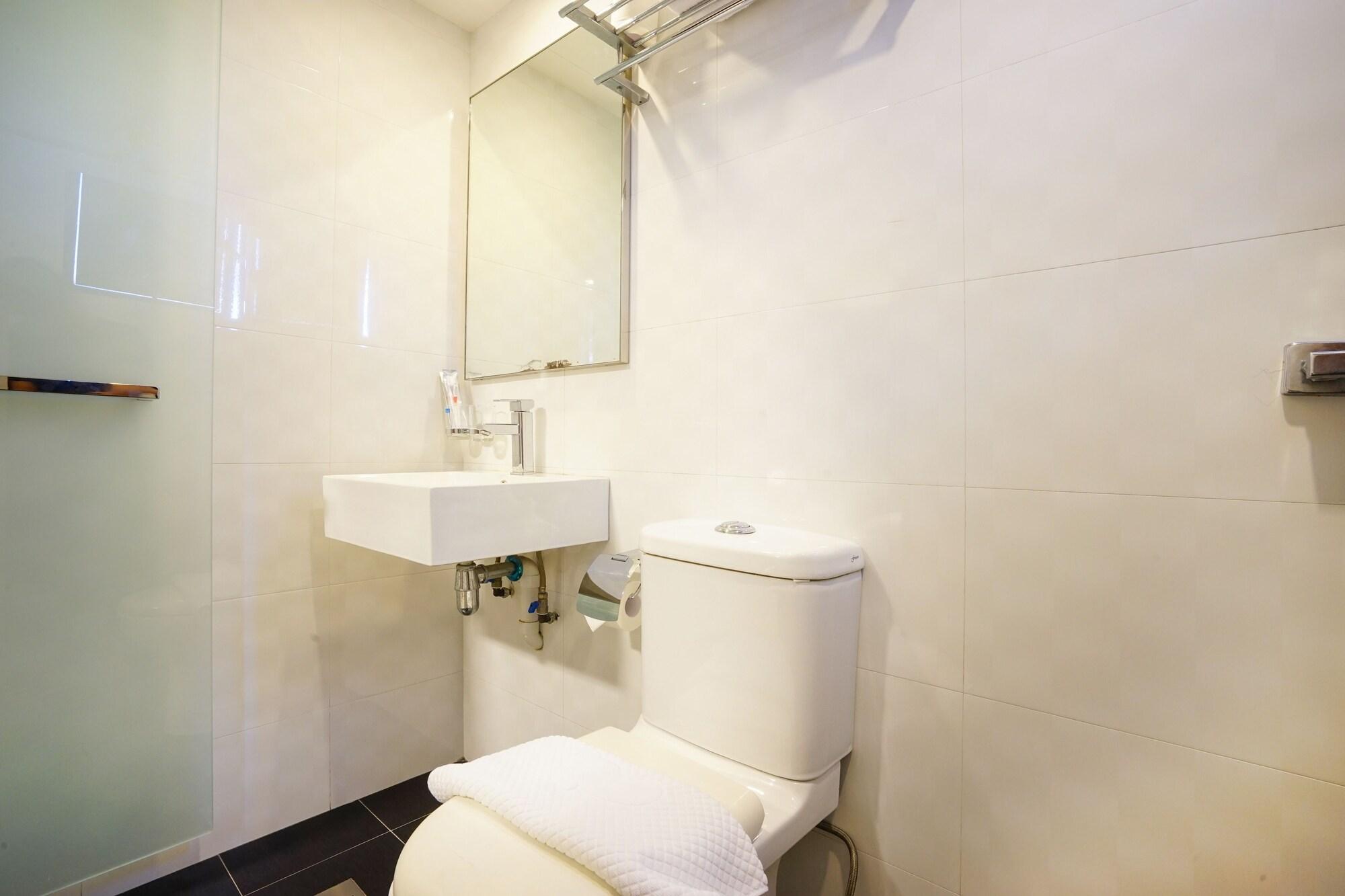 Zen Bukit Merah Hotel Singapore
