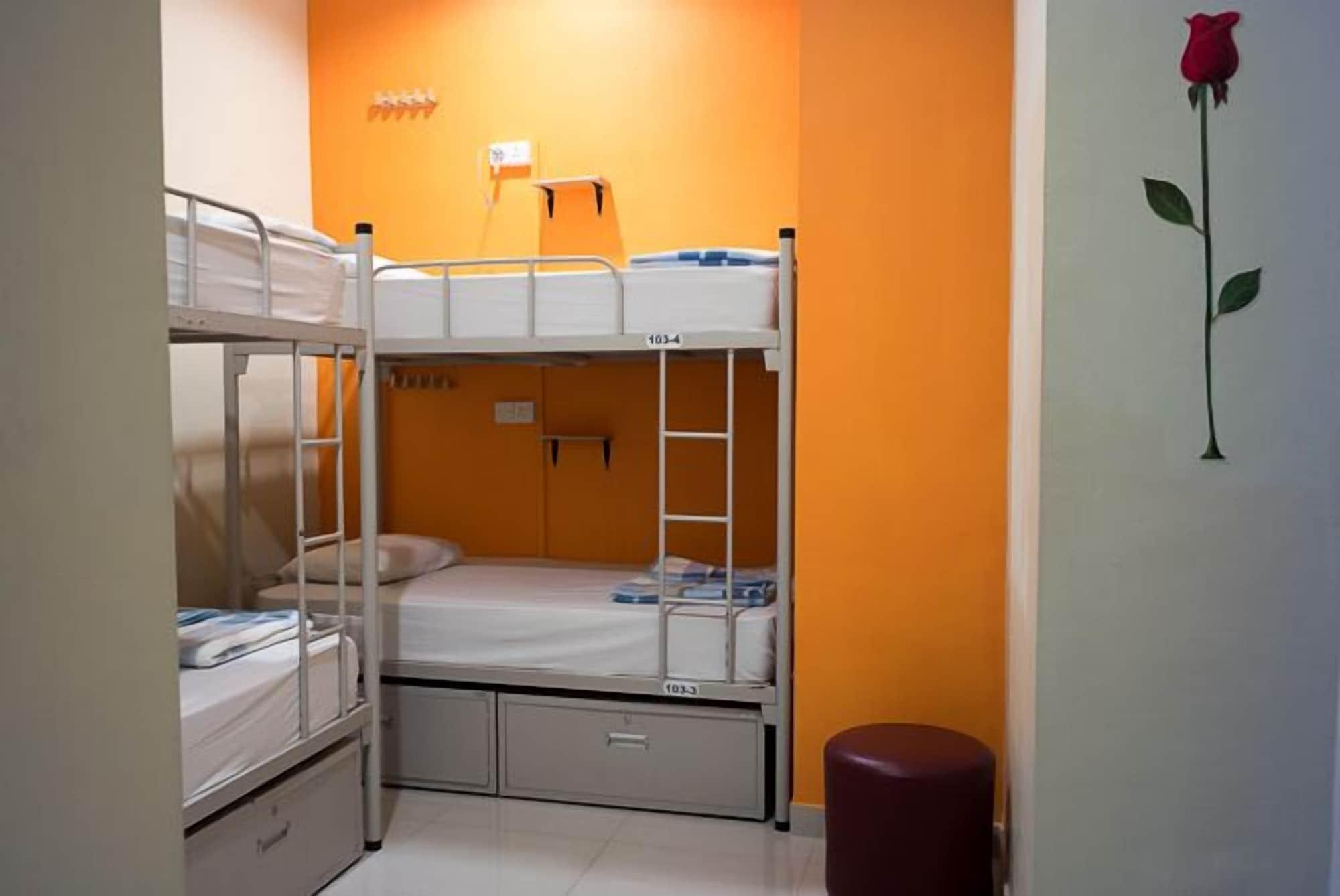 Mitraa Hostel