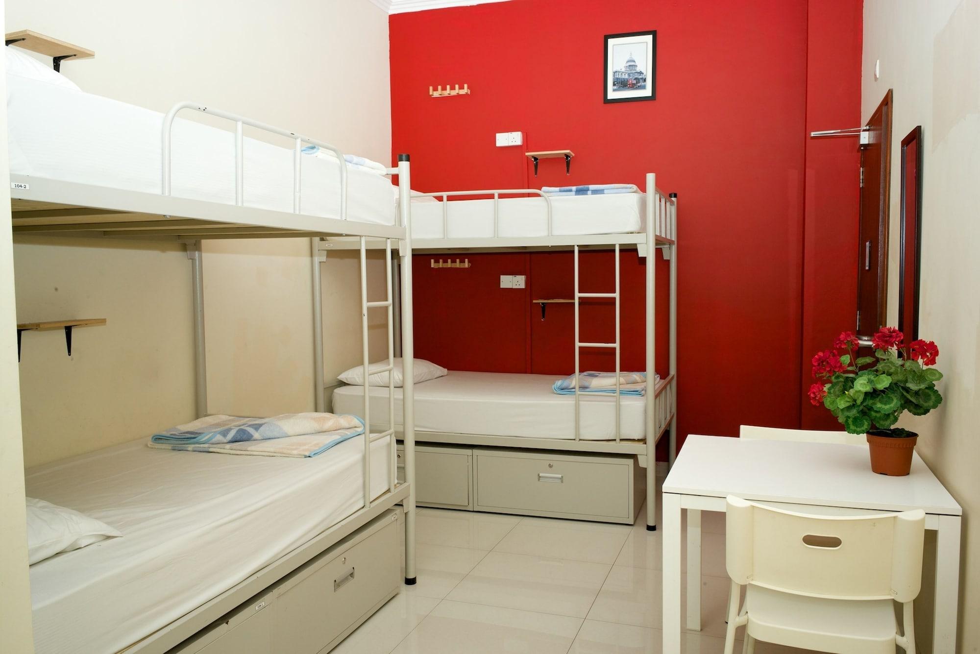 Hostel Mitraa