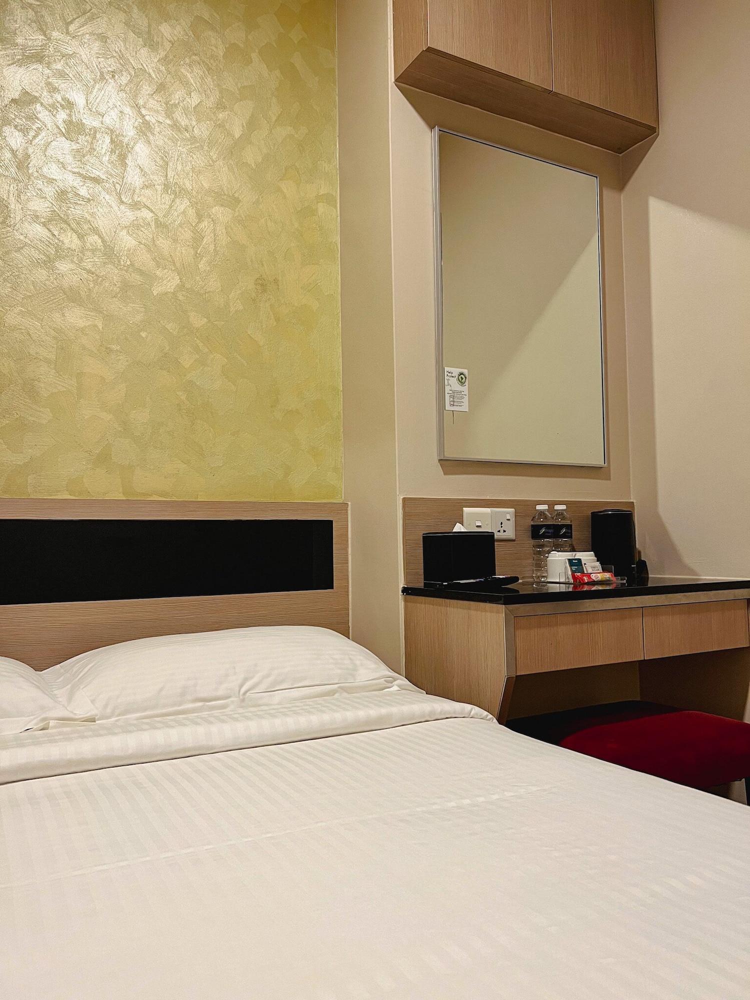 Fragrance - Ocean View Hotel Singapura