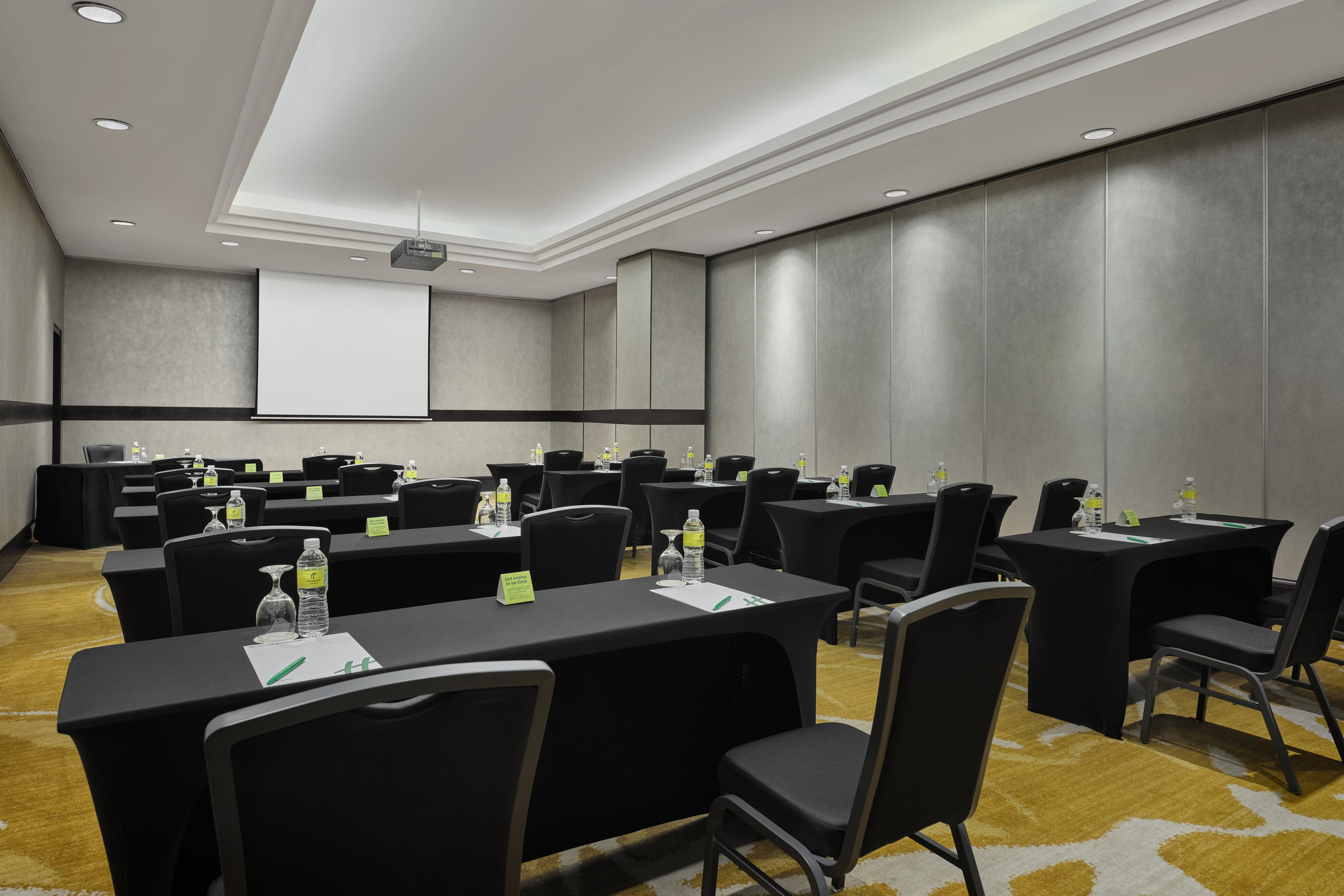 Holiday Atrium By Ihg 4* Singapore