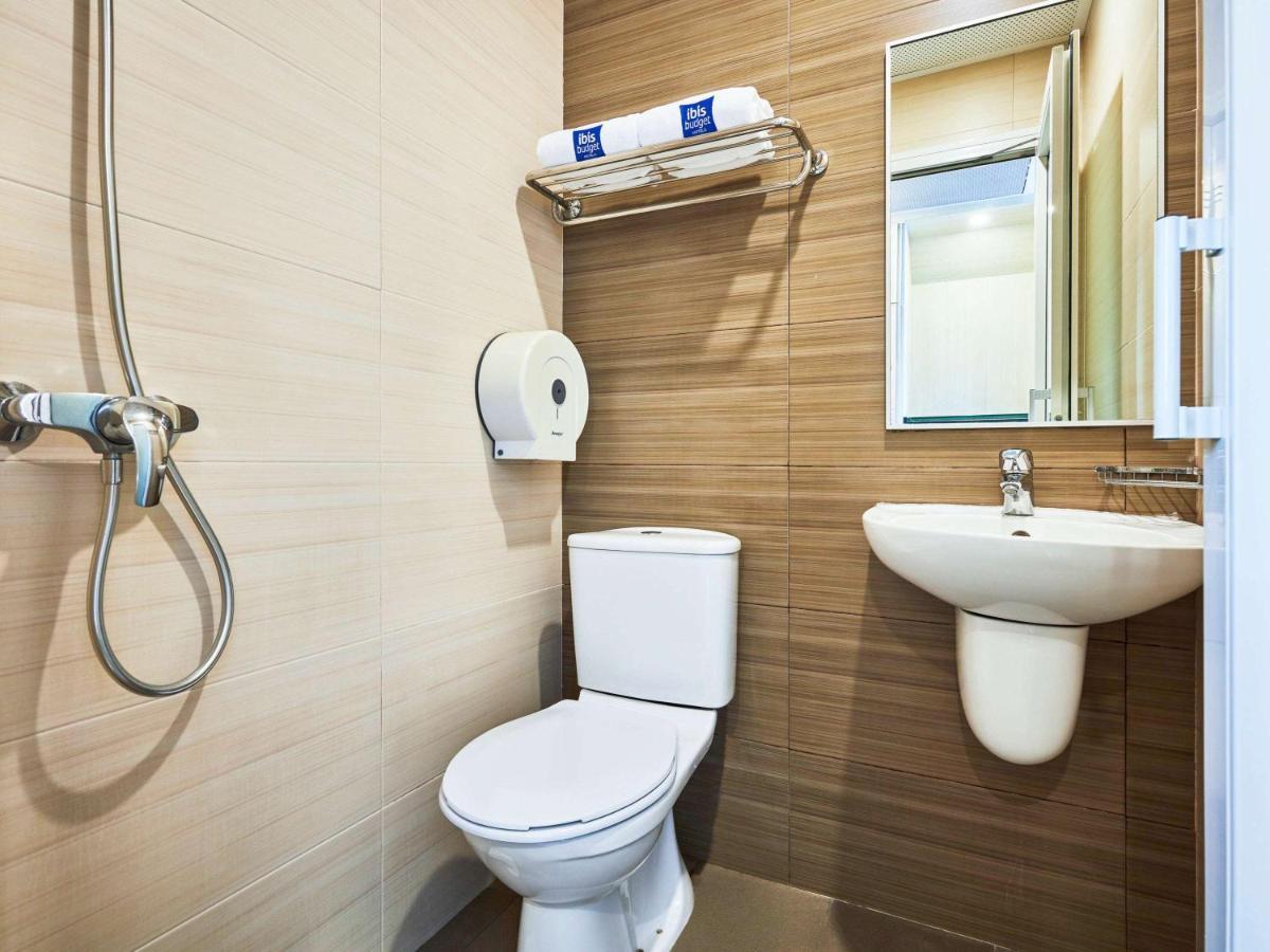 Ibis Budget Mount Faber 2* Singapore