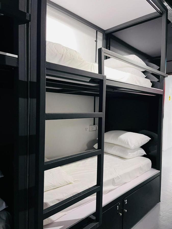 Hostel 7 Wonders @ Boat Quay Singapore