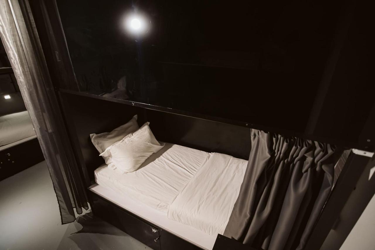 7 Wonders @ Boat Quay Hostel