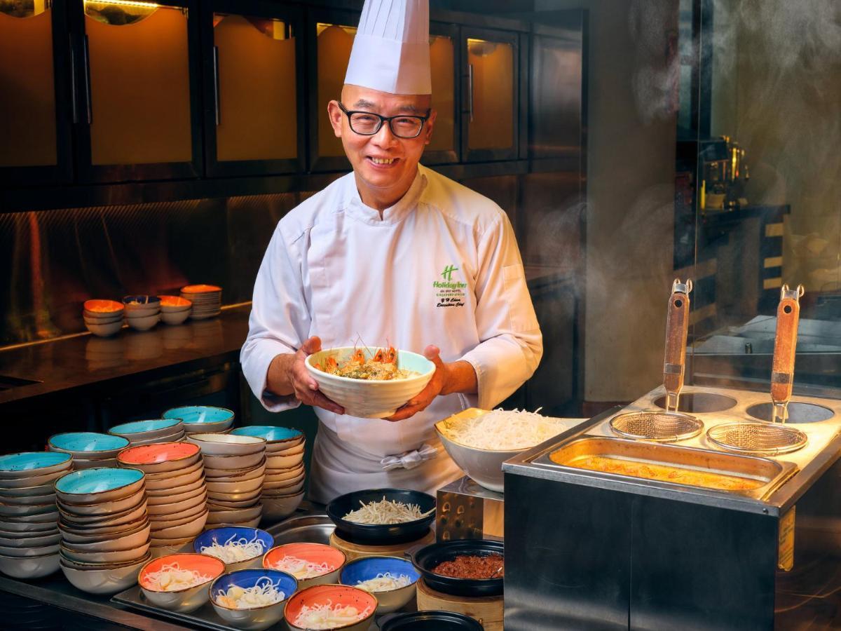 Holiday Atrium By Ihg Singapore