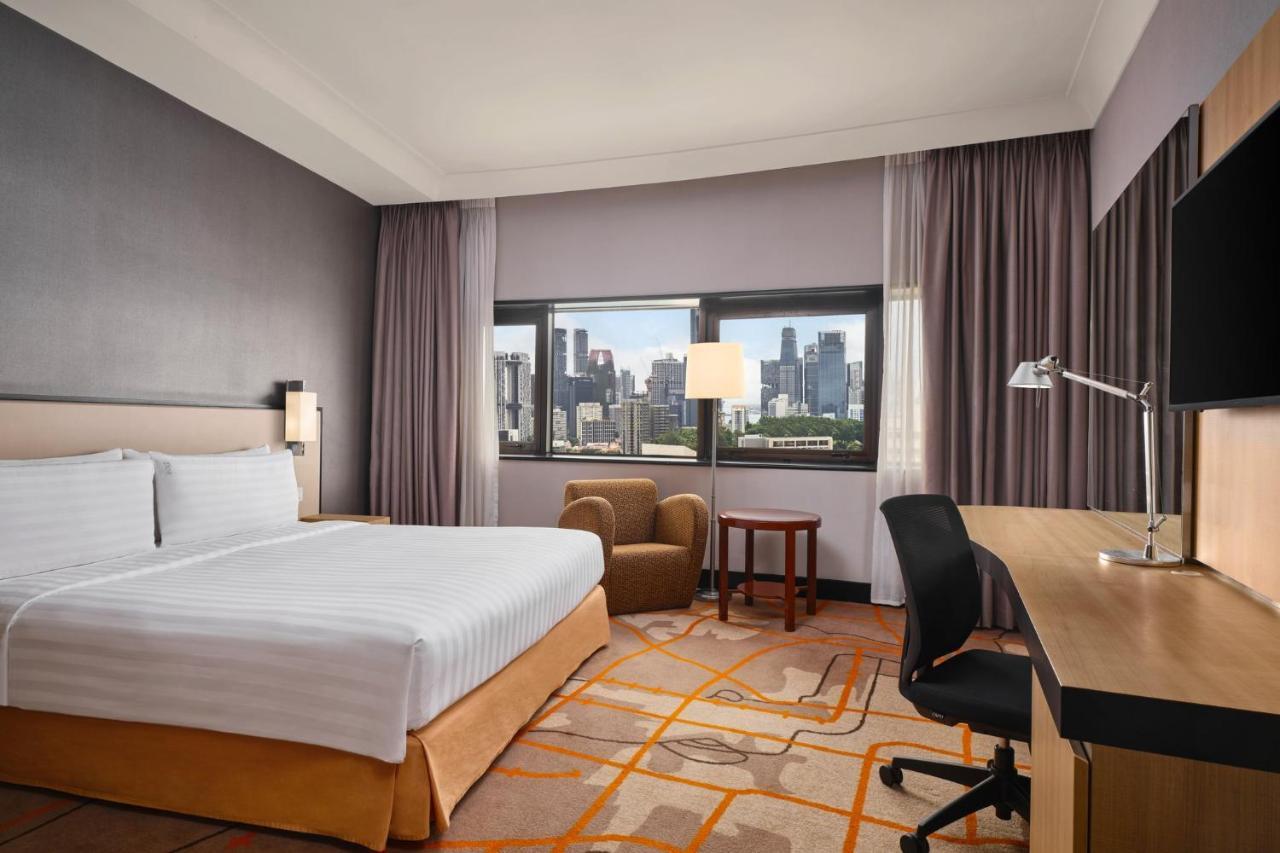 Holiday Atrium By Ihg Hotel