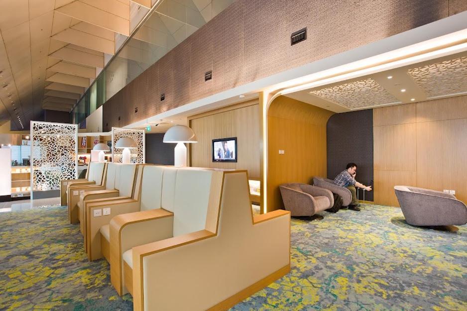 Ambassador Transit Lounge Terminal 2 Hotel