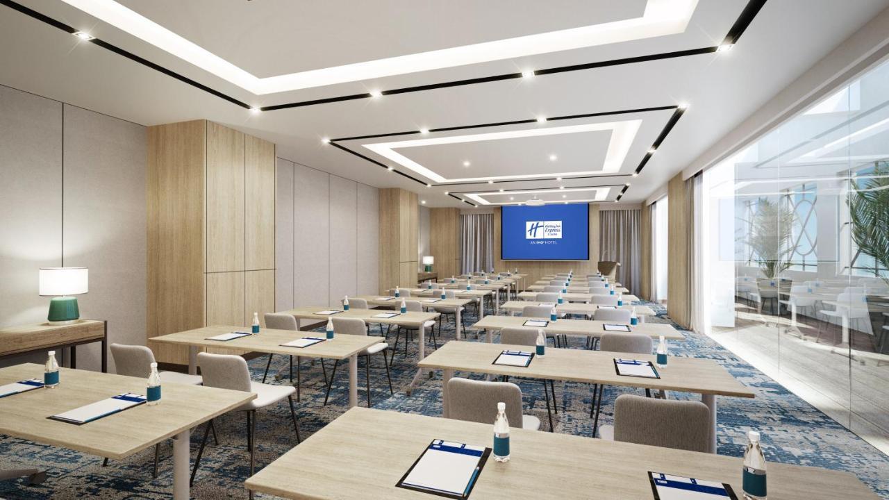 Hotel Express & Novena, An Ihg
