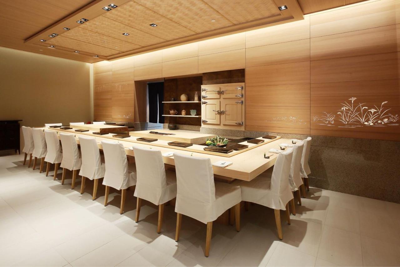 Marriott Tang Plaza Hotel