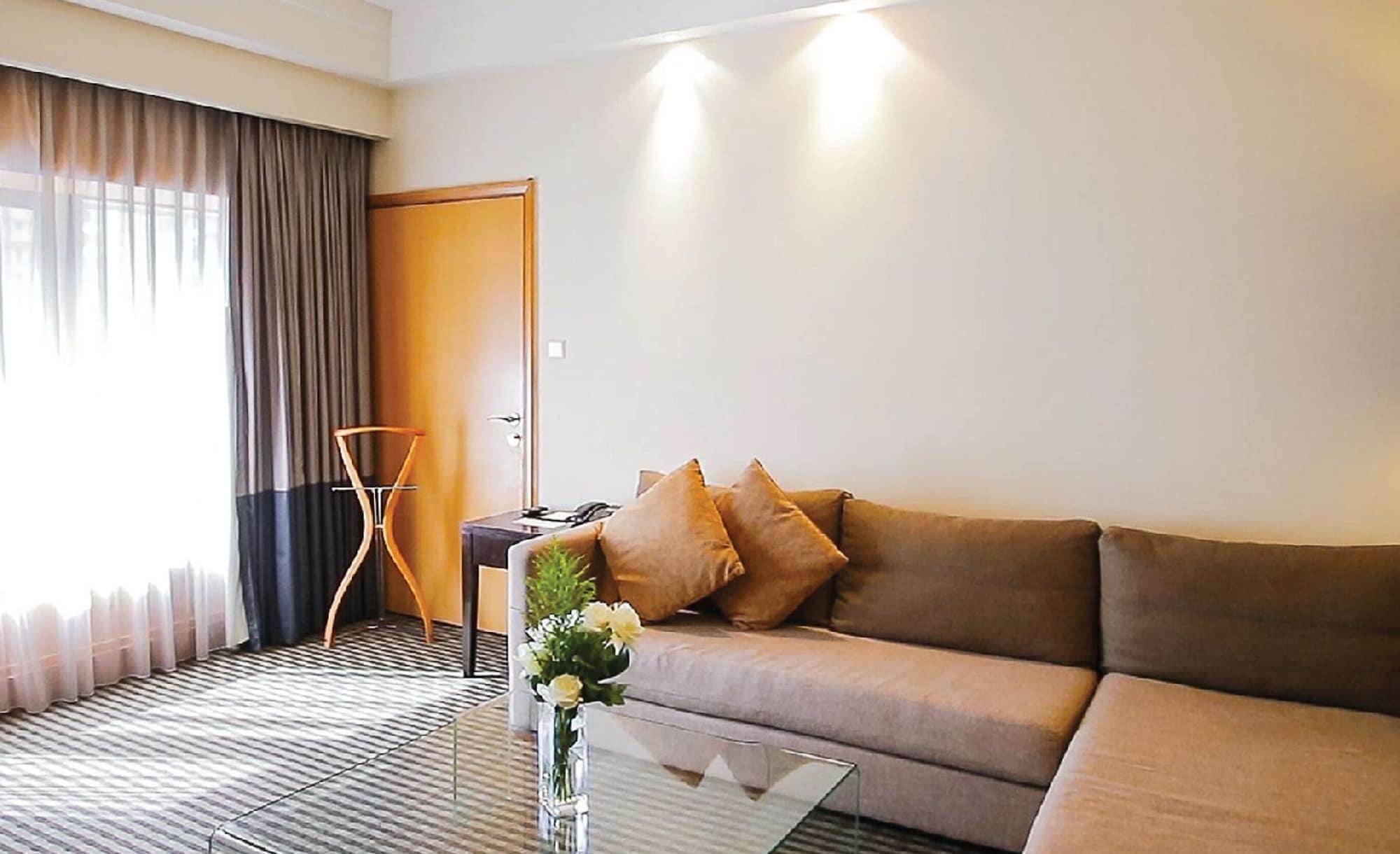 Amara - Newly Renovated 5*