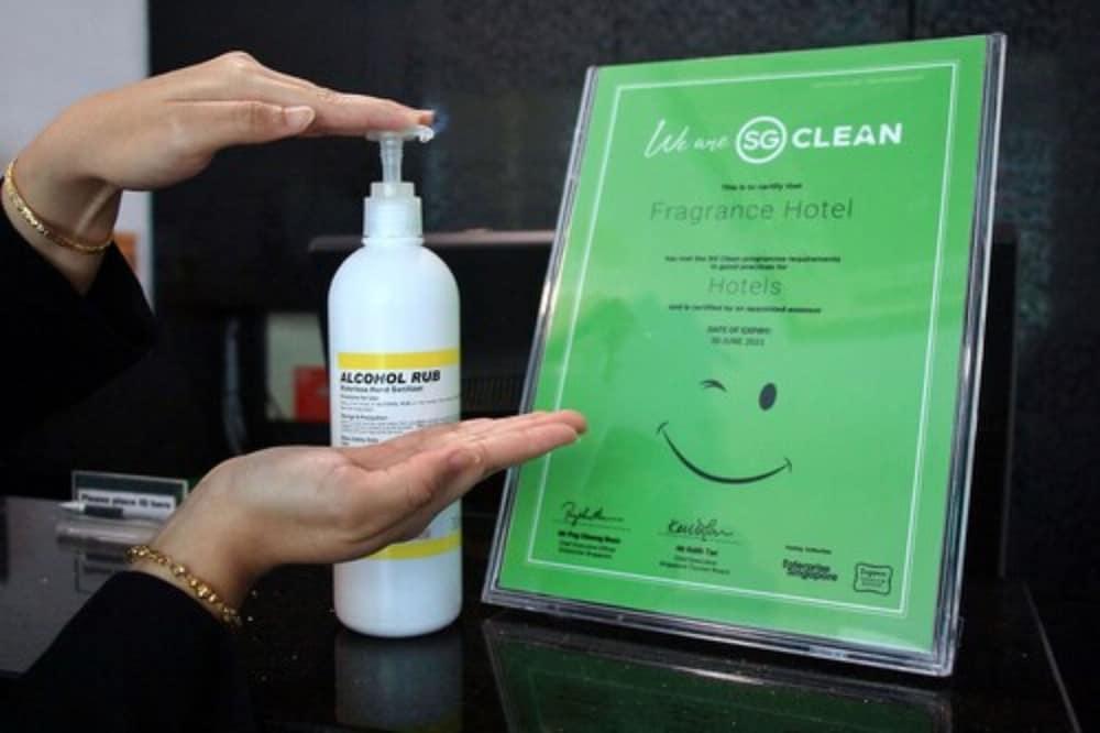 Fragrance - Oasis Hotel Singapore
