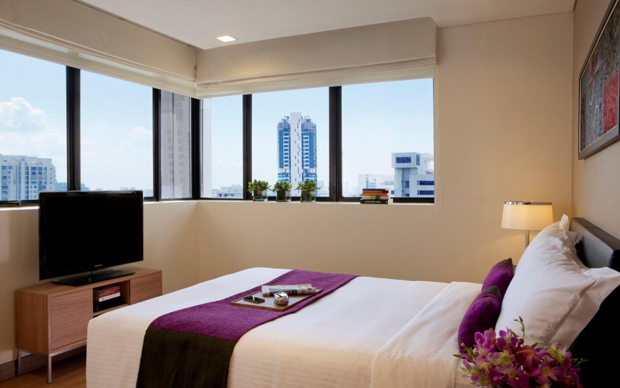Novotel Living Orchard Aparthotel 4*