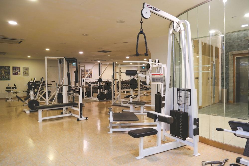 Ymca One Orchard Hotel 3*