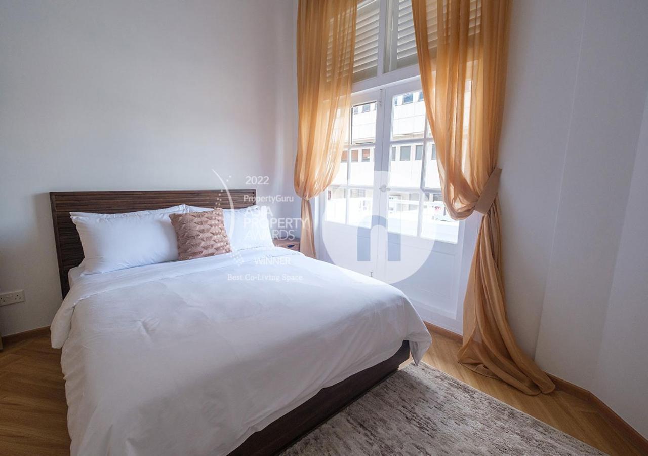Bugis Hovoh Boutique Service 5* Singapore