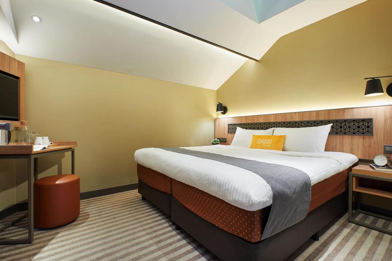 Hotel Dash Living Rochor