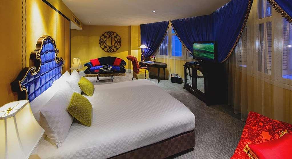 The Scarlet 4* Singapore