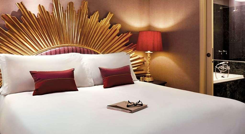 The Scarlet 4* Singapore