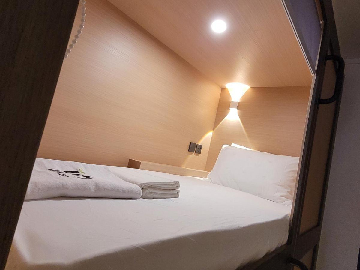 Capsule hotel Wink At Perak Road Singapore